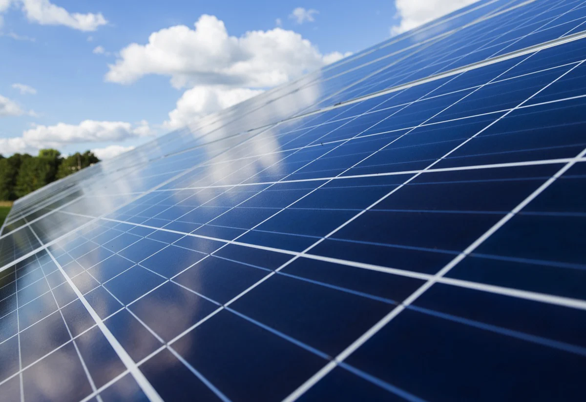 Solaranlage Reinigung Firma München Dachau - CleaningSystems Gebäudemanagement GmbH